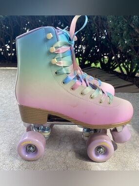 Impala Moxie Pastel Gradient Roller Skates with Rainbow Laces